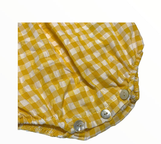 Comprar pelele vichy para bebés.Detalle botones en la parte inferior.Color amarillo.Primavera-Verano.