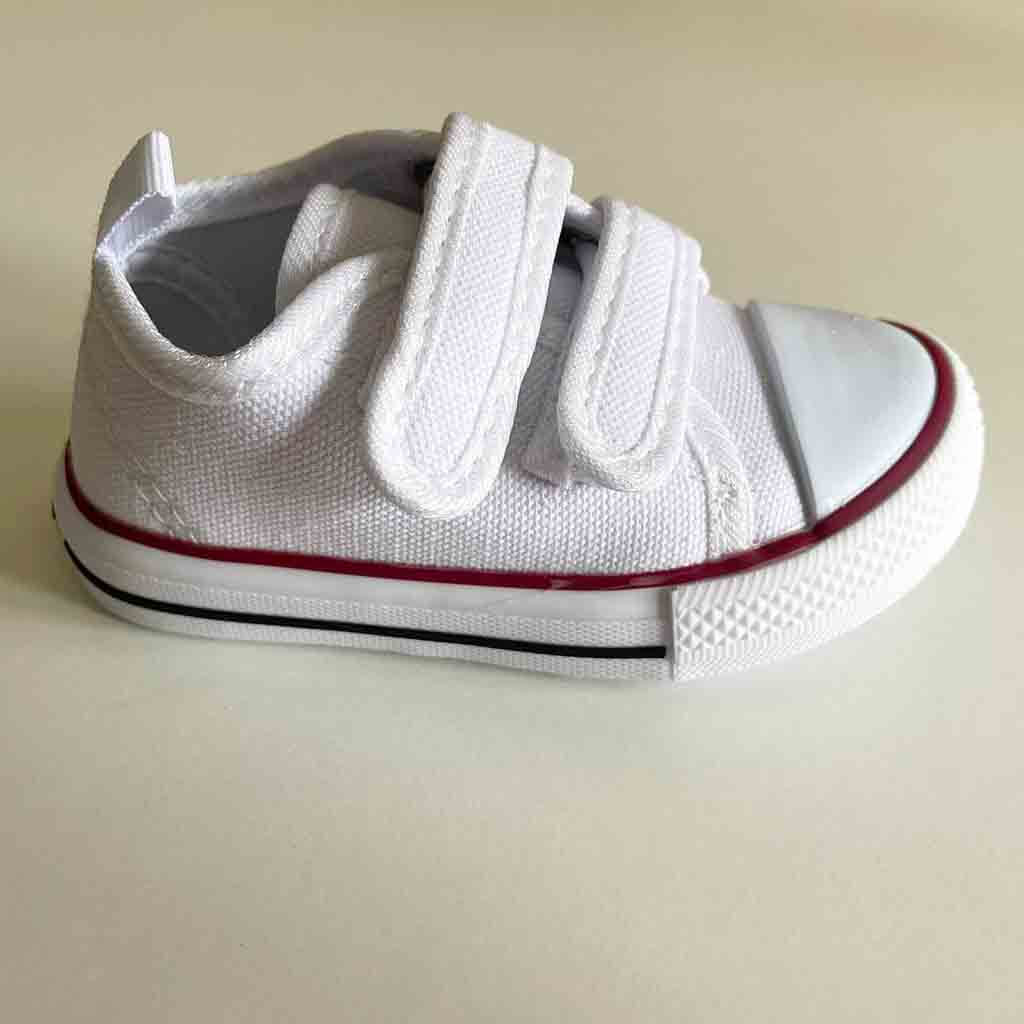 Comprar zapatillas de lona con velcro para bebé niño o niña. Marca Bubble Bobble. Color blanco.