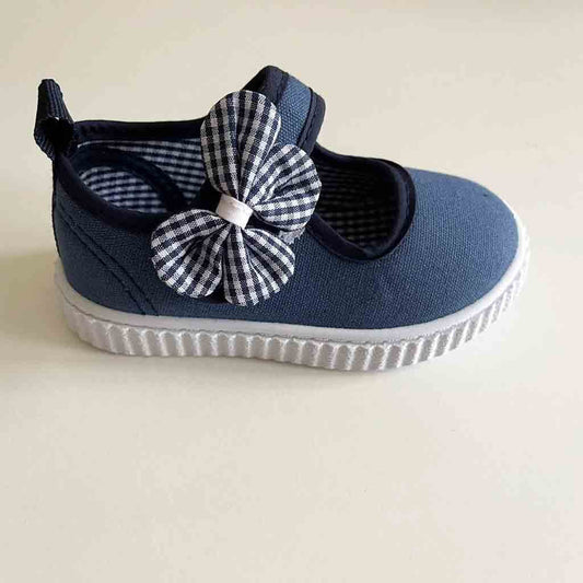 Comprar zapatillas para bebés niñas. Lazo y velcro. Primavera-Verano. Marca Bubble Bobble. Color azul marino.