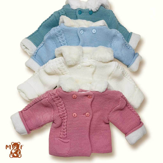 Comprar abrigo de lana con capucha para bebés. Temporada otoño-invierno. 