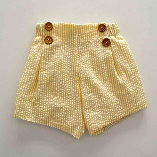 Comprar pantalón corto para bebé niño. Primavera-Verano. Marca Confecciones Popys. Color rayas verticales amarillas y blancas.