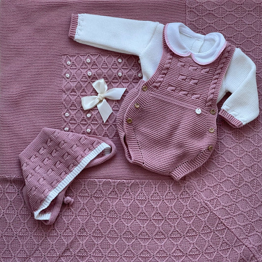 Comprar toca de lana para bebé. Color rosa. Temporada otoño/invierno.